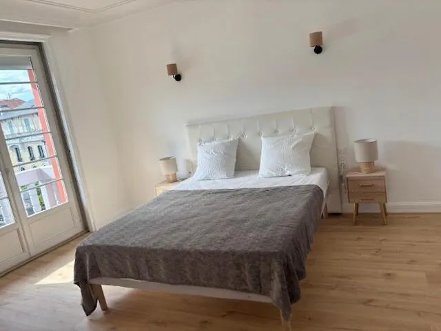 Appartement Les Orchidees Et Les Marguerites Lourdes 0*,  France