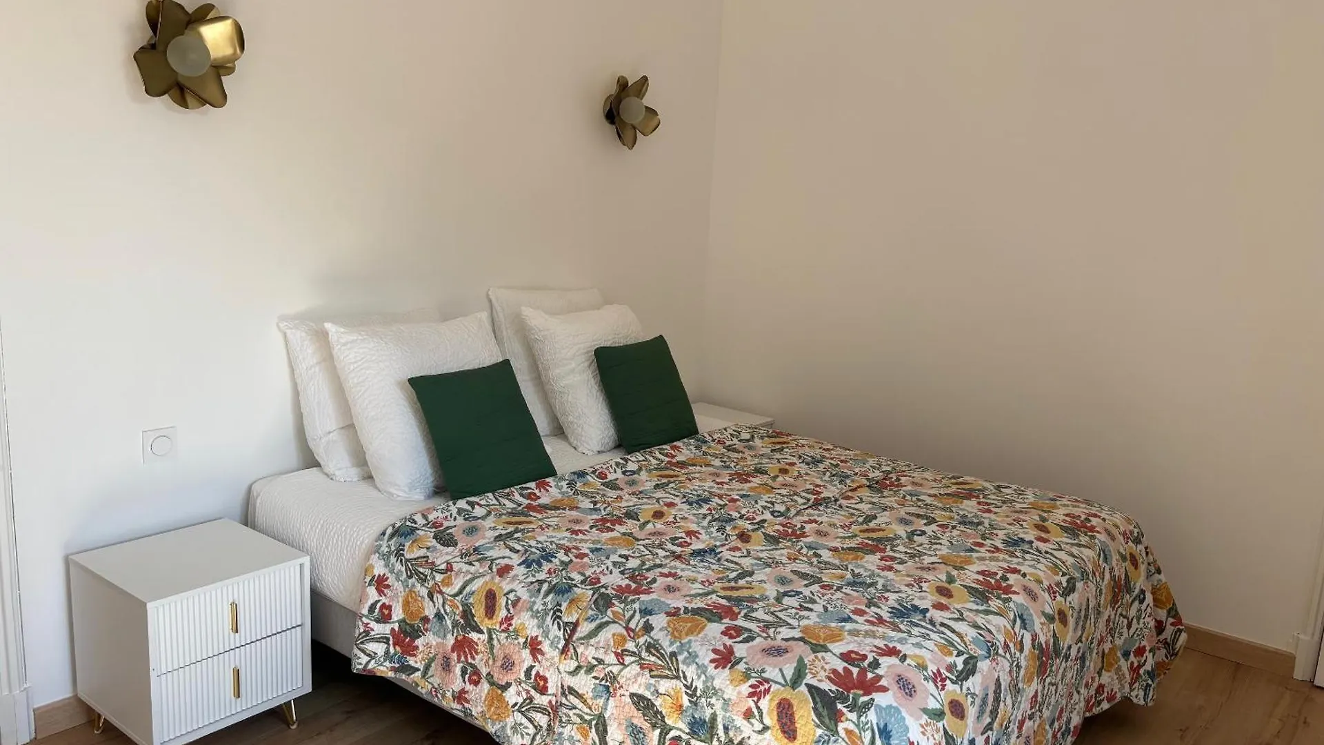 Apartman Appartement Les Orchidees Et Les Marguerites Lourdes